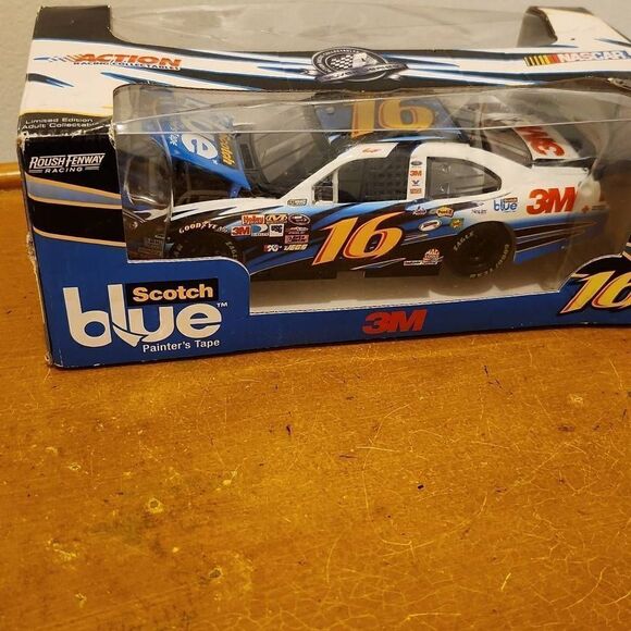 Sherwin Williams Greg Biffle 2010 Ford Fusion Limited Edition 1:24 Die-cast  , N - Picture 1 of 4